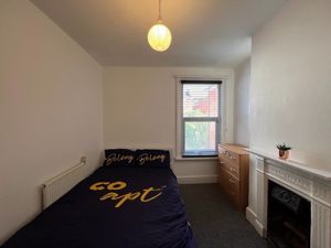 Photo 15- click for photo gallery